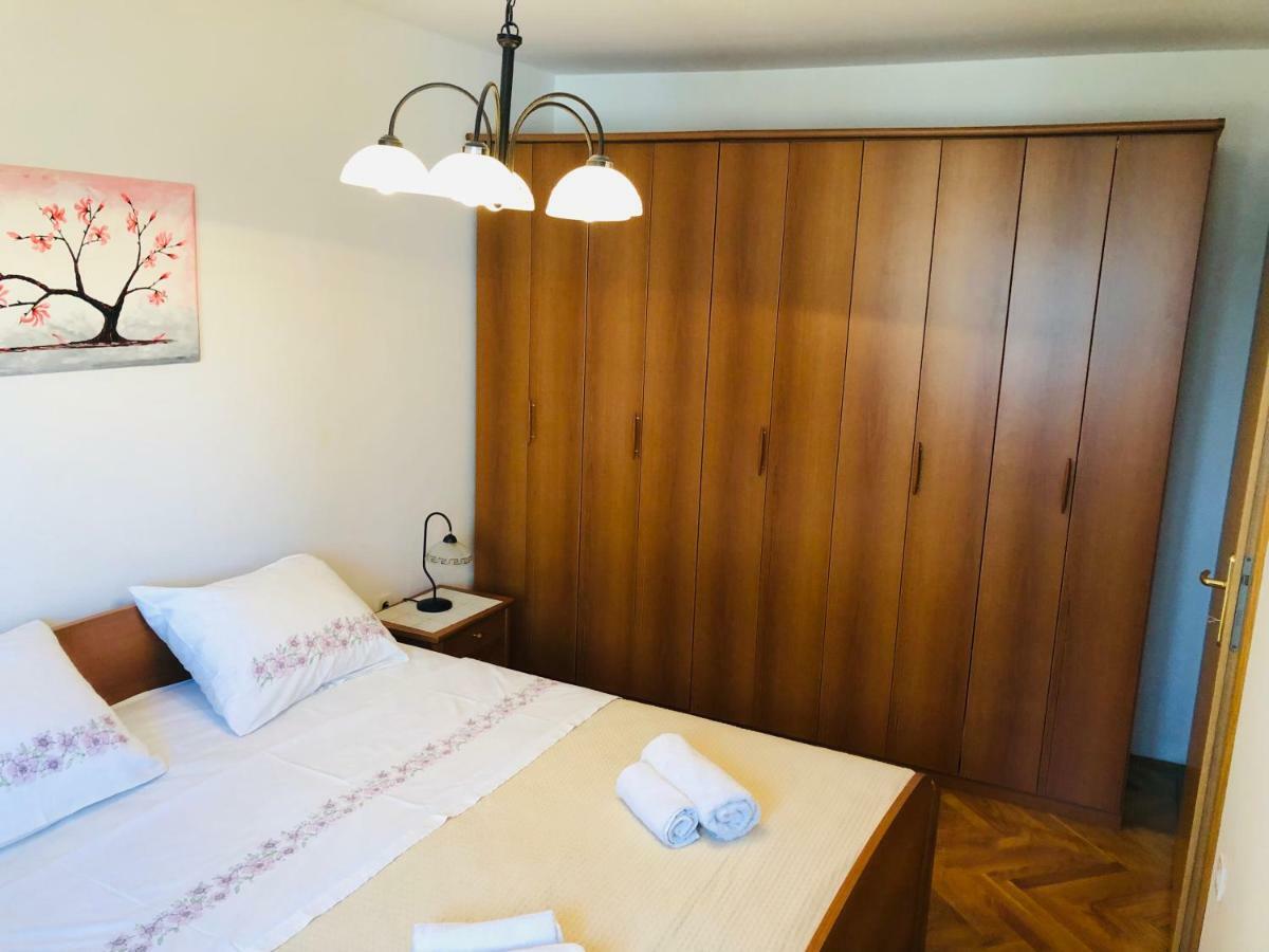 Rosita 1 Apartment Rovinj Exterior photo